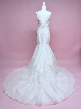 Justin Alexander Jolene Wedding Gown